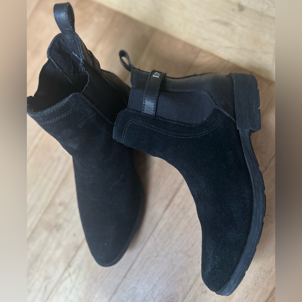 Black Suede and real leather Ankle Boots